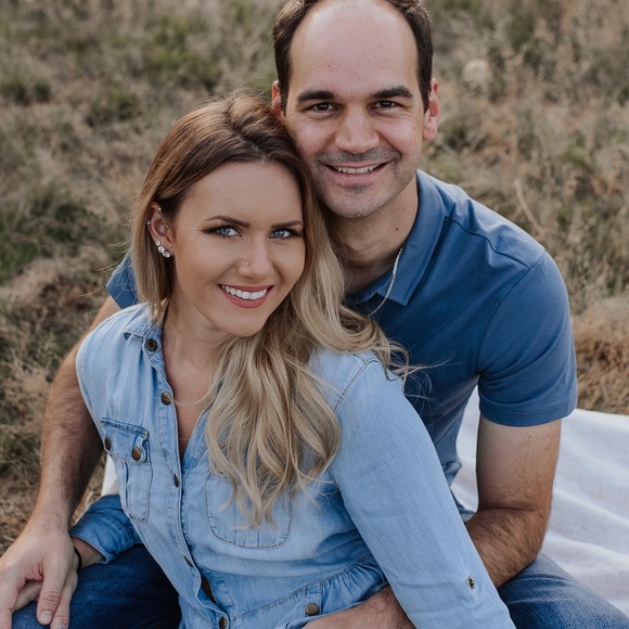 Meet your Posher, Demi - Picture 5 of 9